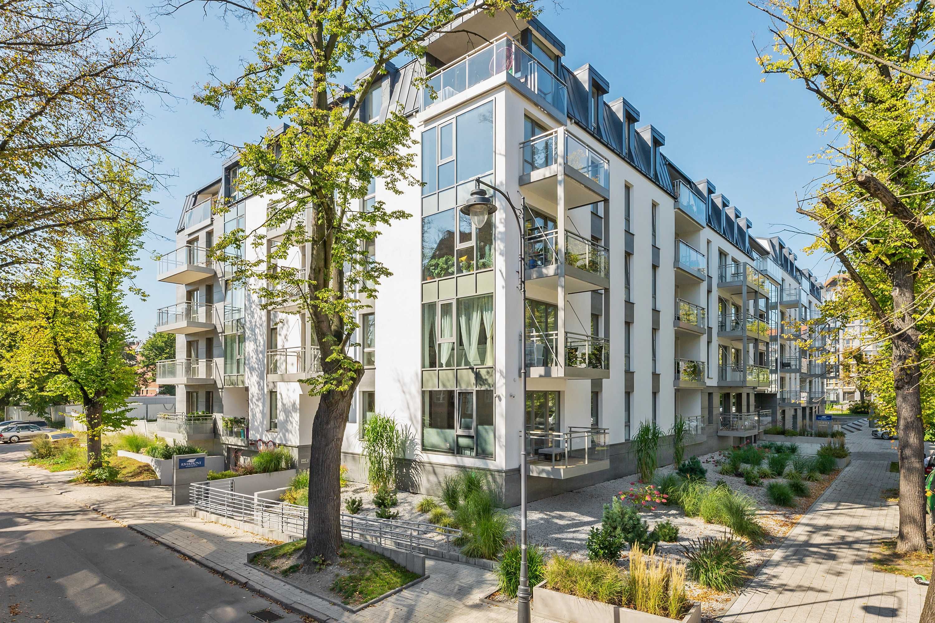 Nowoczesny apartament z widokiem na Motławę w Śródmieściu