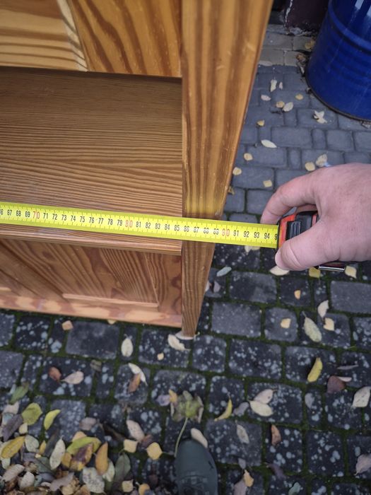 Kredens drewniany bardzo solidny