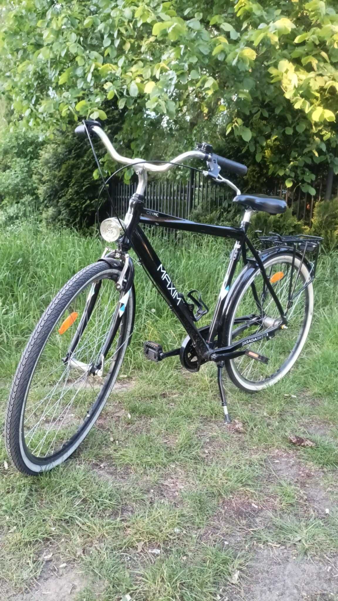 Czarny Rower Trekingowy MAXIM, Przerzutka 3-Stopniowa