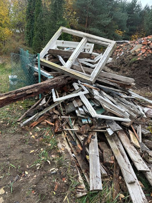 Oddam drzewo z rozbiórki domu