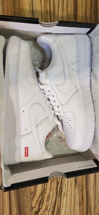 Nike Air Force 1 White Supreme