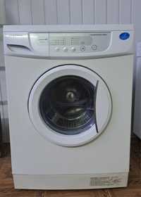 Вузька пральна машина Samsung