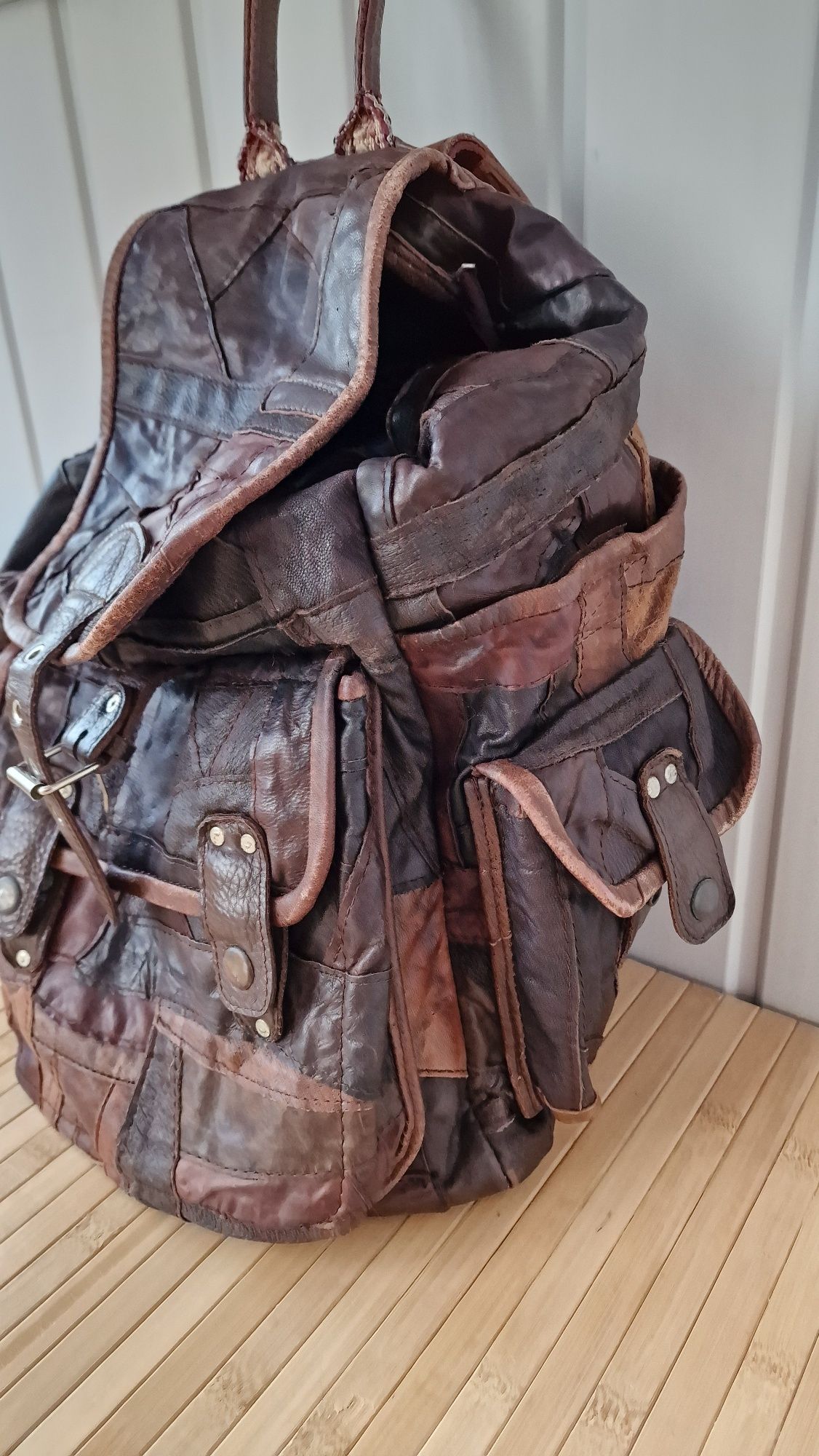 Кожаный рюкзак из натуральной кожи в стиле "Франкенштейн" латки