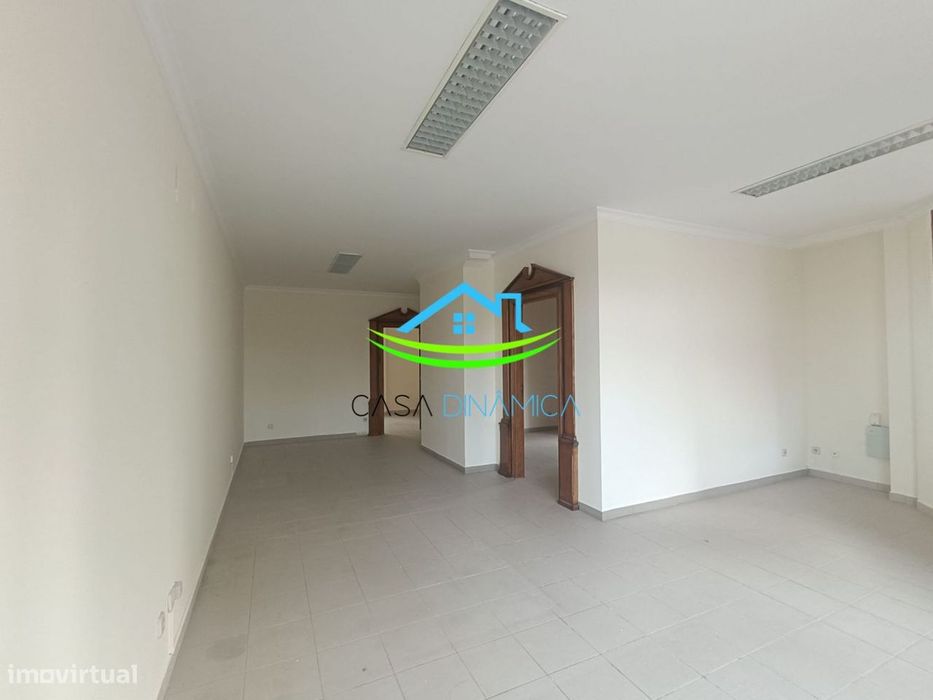 Loja com 68 m2 em Buarcos - Figueira da Foz