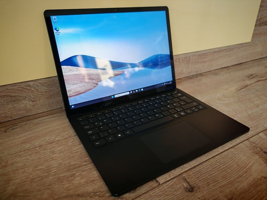 Surface Laptop 4 13" i5 8ram 256ssd