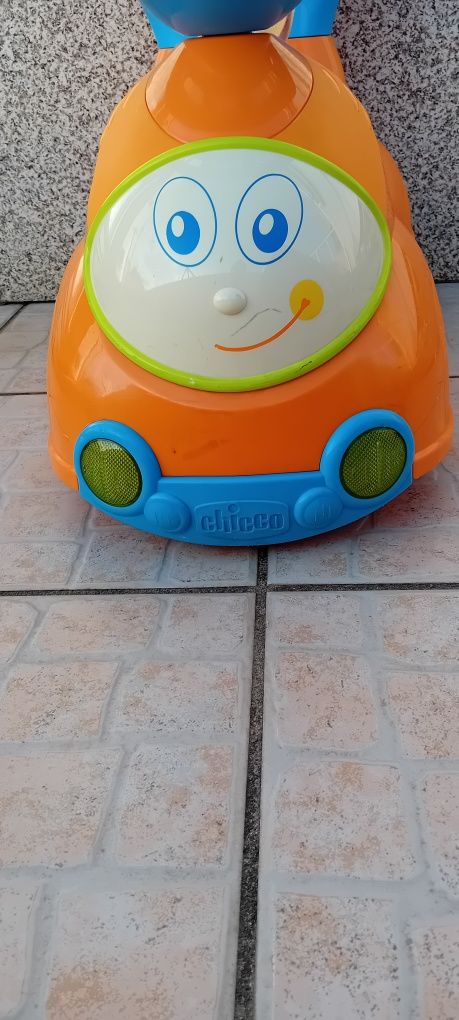 Carro para passear Chicco