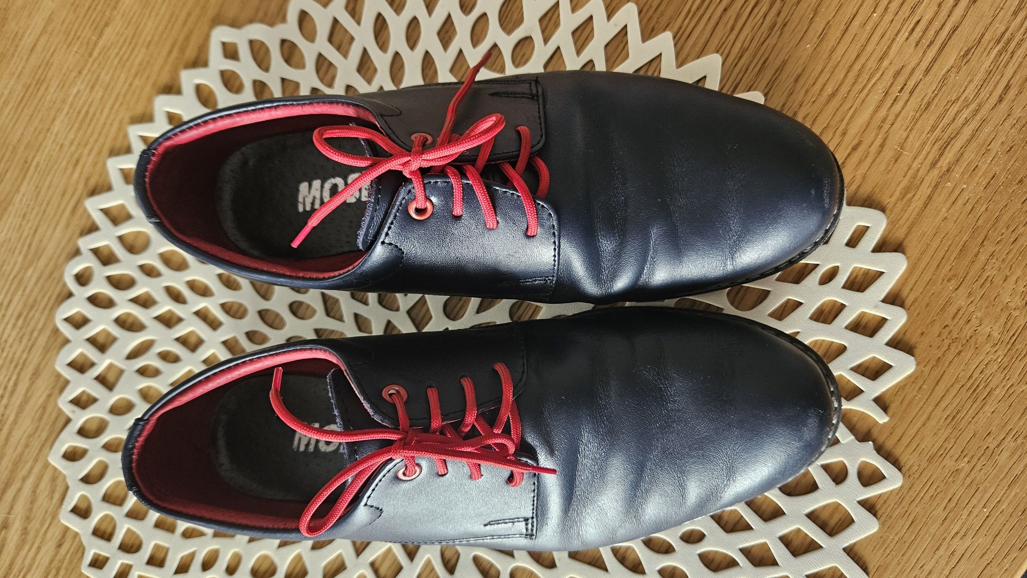 Pantofle buty granatowe komunijne rozmiar 35 22.5 cm