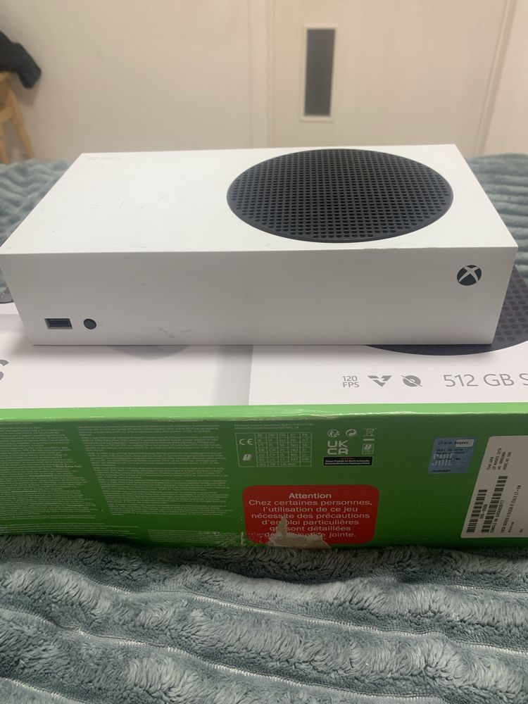 Продам XBOX Sirias S