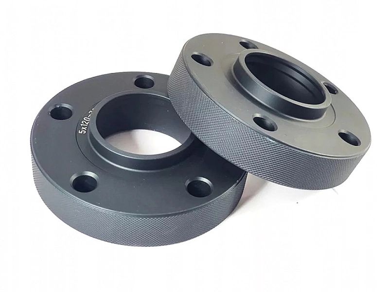 Dystanse Czarne Bmw F10 F11 F07/30mm 5x120 + Śruby