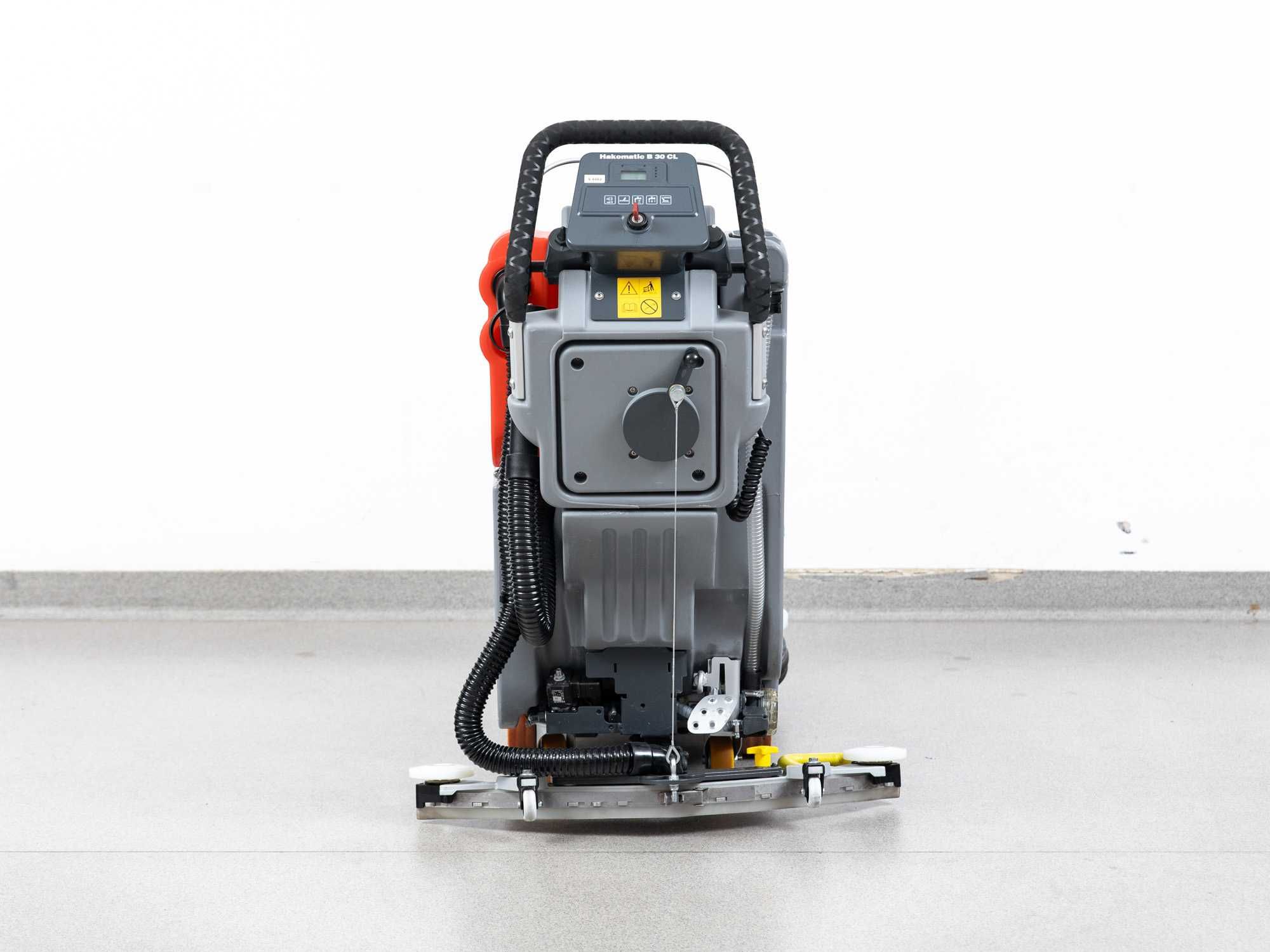 Szorowarka Hako Hakomatic B30 CL NOWE BATERIE 2011r 1754h 9500netto