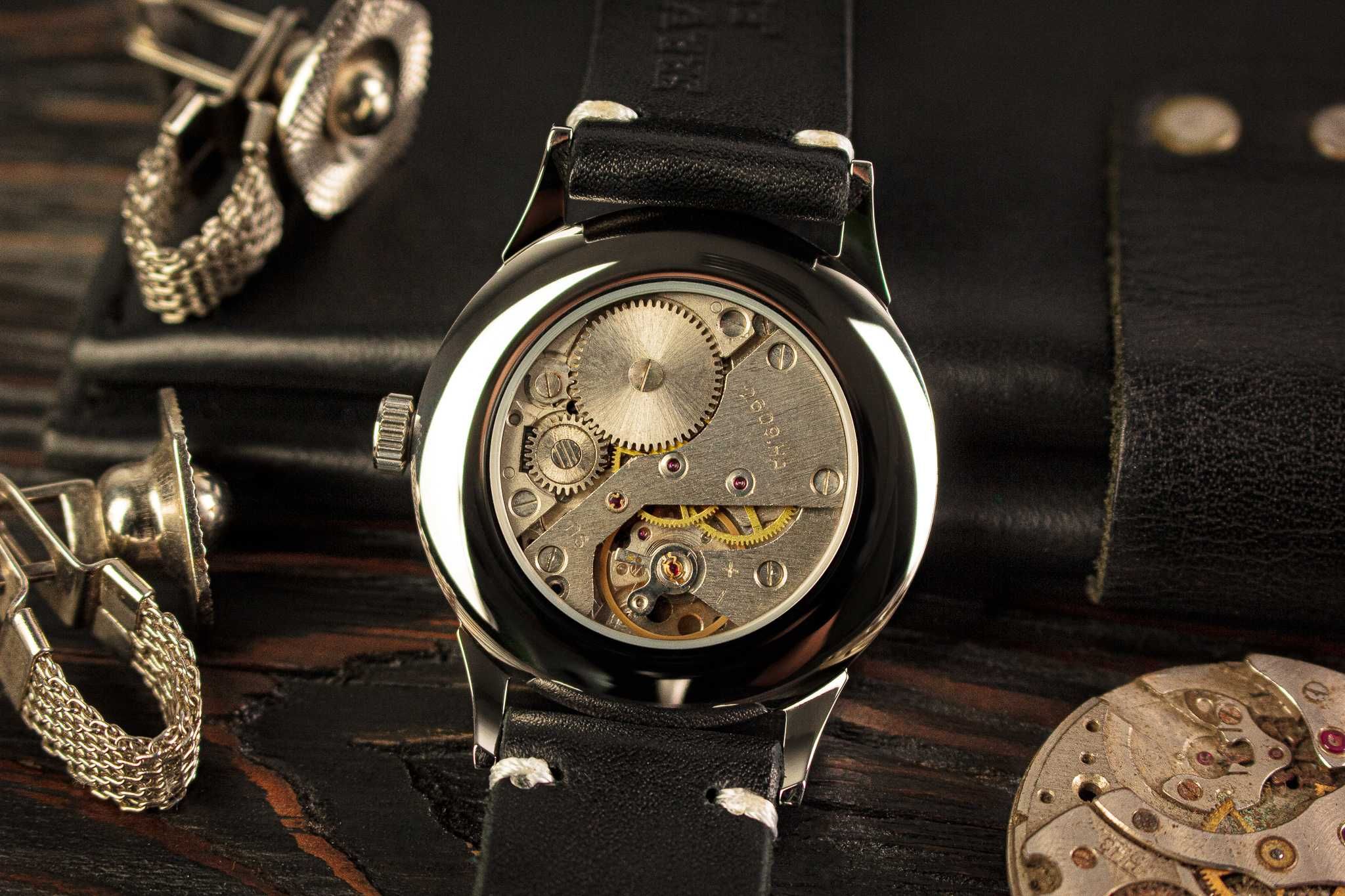Чоловічий наручний годинник Ракета Великий Нуль у класичному стилі