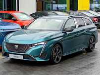 Peugeot 308 PEUGEOT 308 SW GT EAT8 Diesel Alcantara