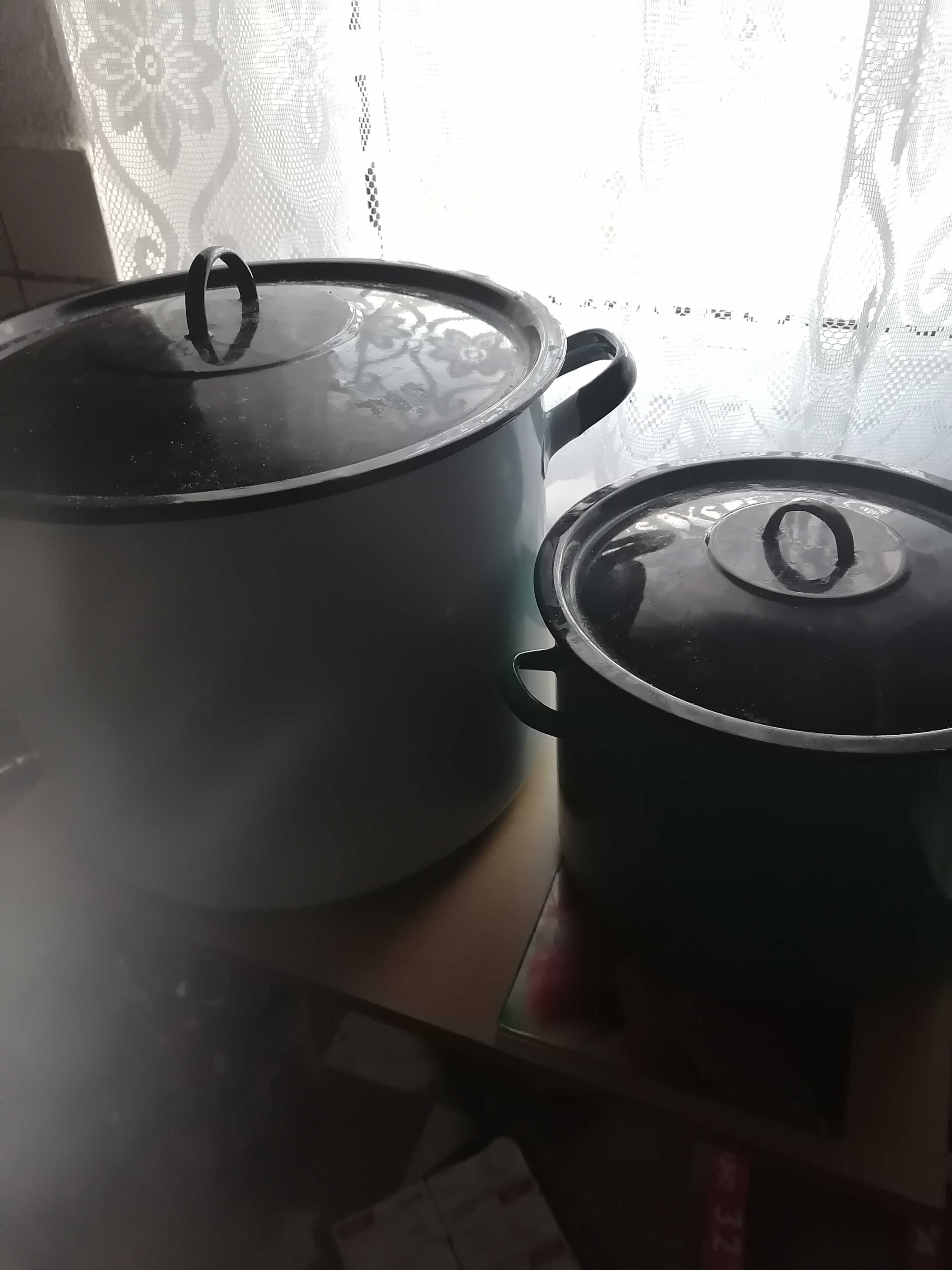 Sprzedam żyrandol szklany i bambusowy obrotowy stojak do przypraw