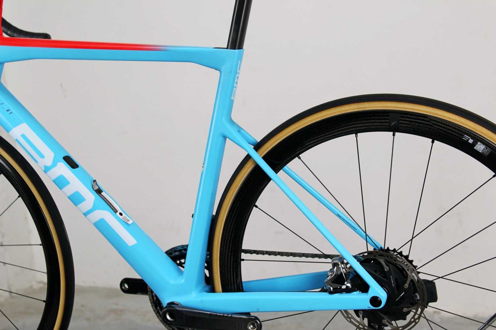 Rower szosowy BMC TEAMMACHINE SLR01 Disc Carbon Sram RED AXS, roz. 56