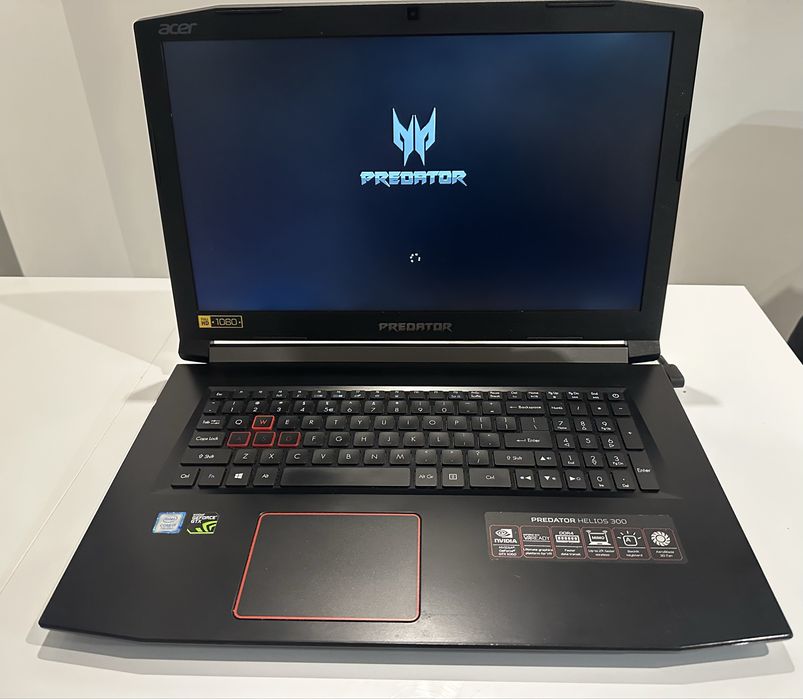 Acer Predatro Helios 300 GTX1060 i7-7700 RAM 16GB 1TB + SSD