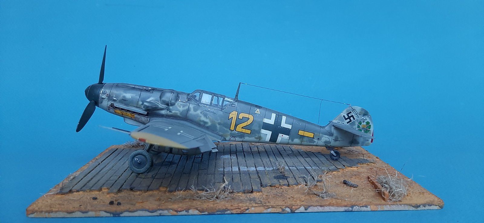 Модель самолета  Ме bf 109 G 6 1/48