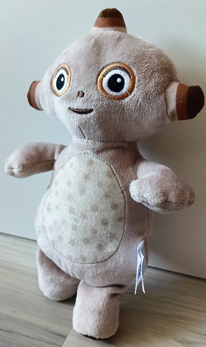 Makka Pakka maskotka interaktywna Dobranocny Ogród Golden Bear 28cm