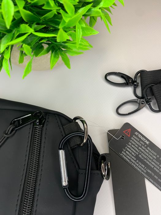 Сумка через плече стой айленд.
Стон ісланд/чорна барсетка стон ісланд