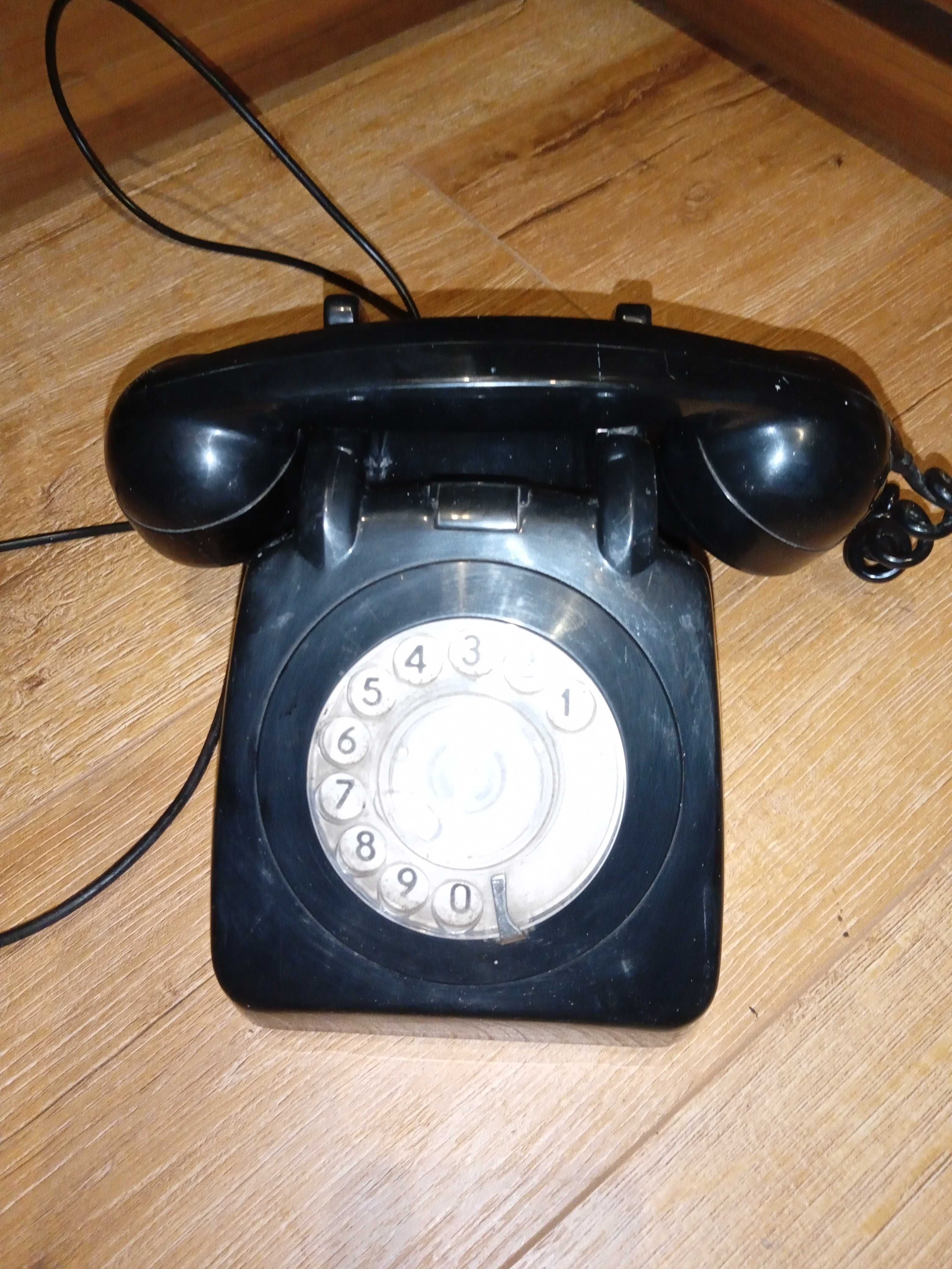 Telefones antigos de disco