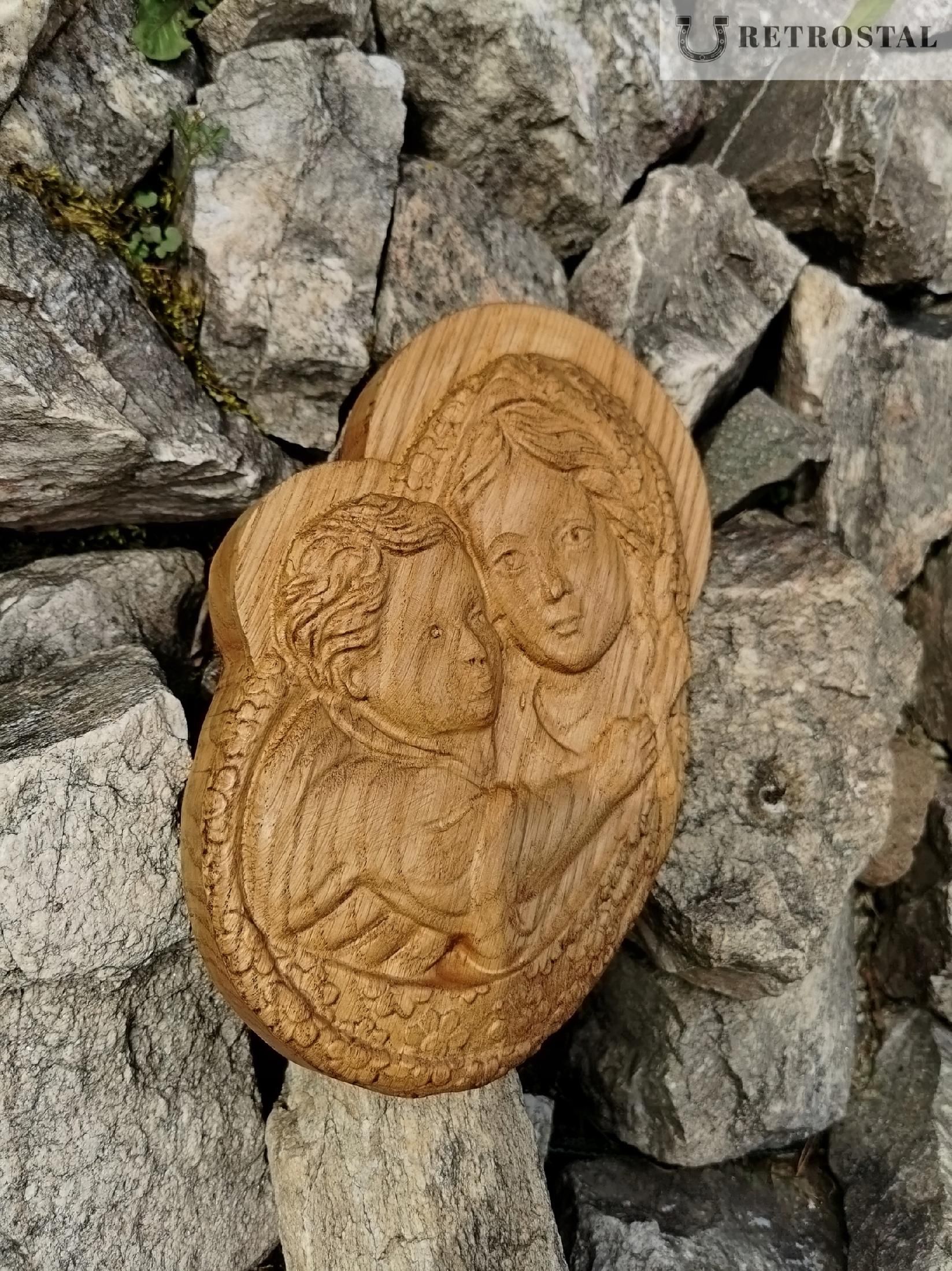 Obraz w drewnie prezent Maryja i Dzieciątko 30 cm