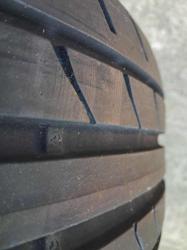Шини Dunlop 205 55 R16, пара