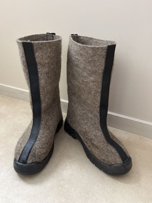 Чоботи, валянки суконні биті чоловічі!