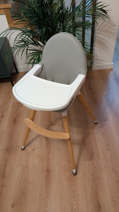 Sprzedam krzesełko do karmienia kinderkraft  FINI
