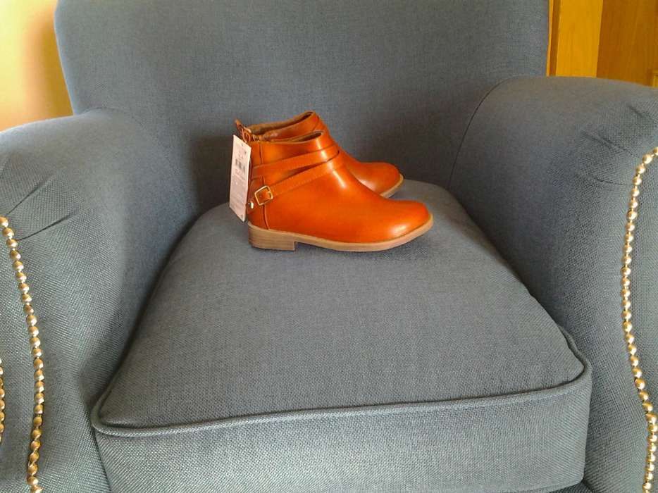 Botas LINDÍSSIMAS de menina NOVAS