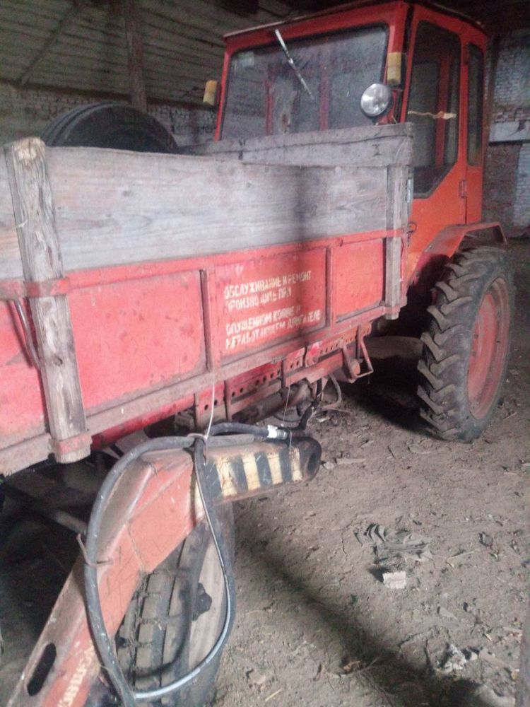 Продам трактор т-16 !!