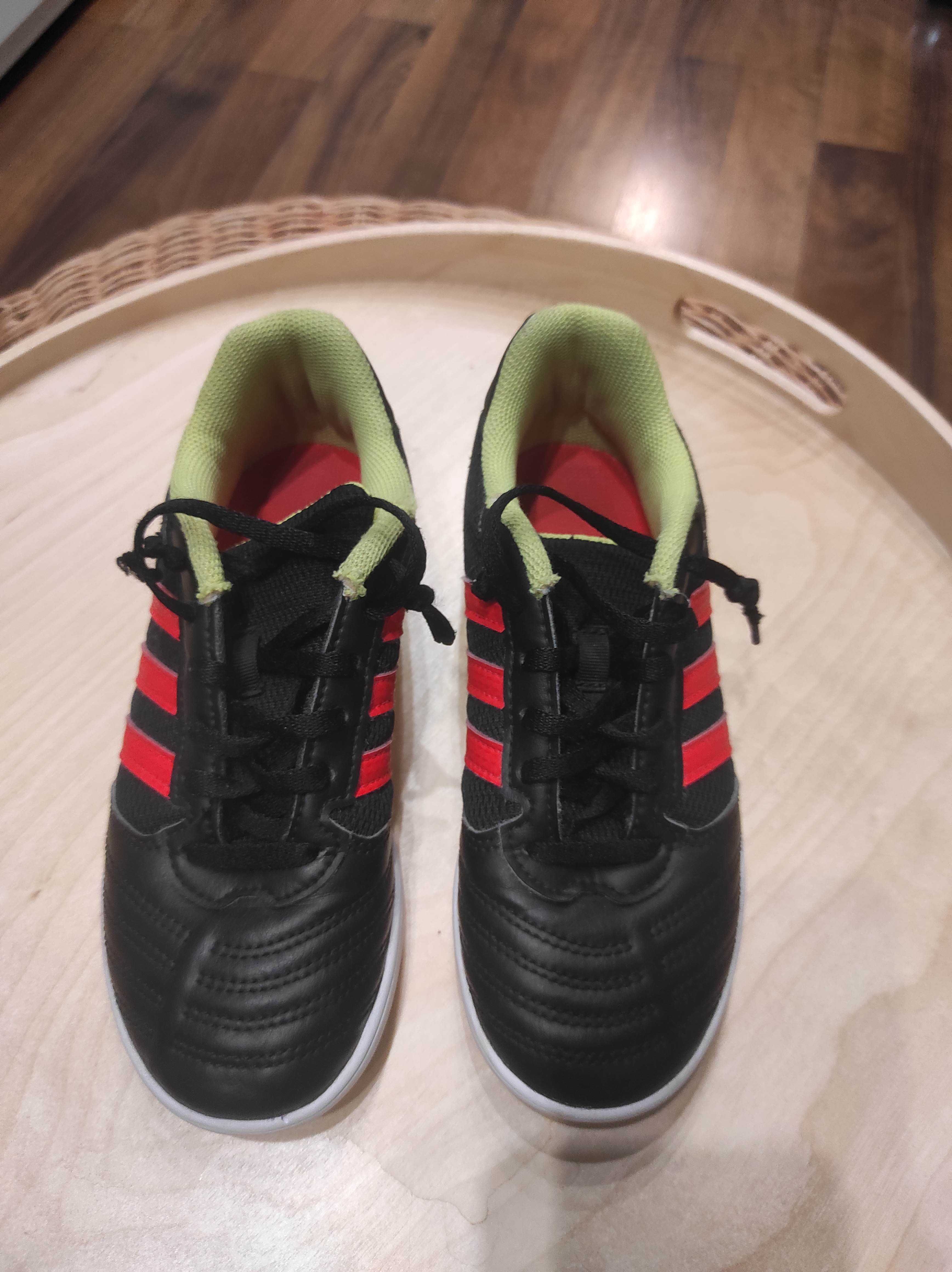 Buty sportowe - halówki Adidas Sala rozmiar 34