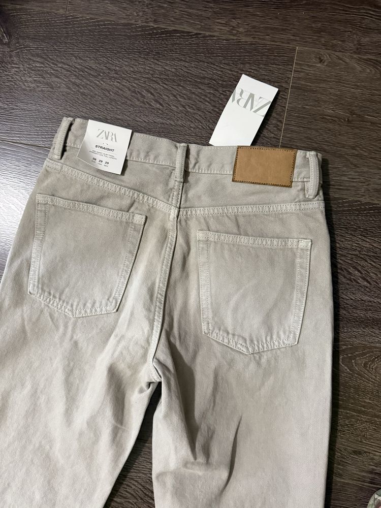 Джинсы bershka широкие стандаротного кроя STRAIGHT old money casual