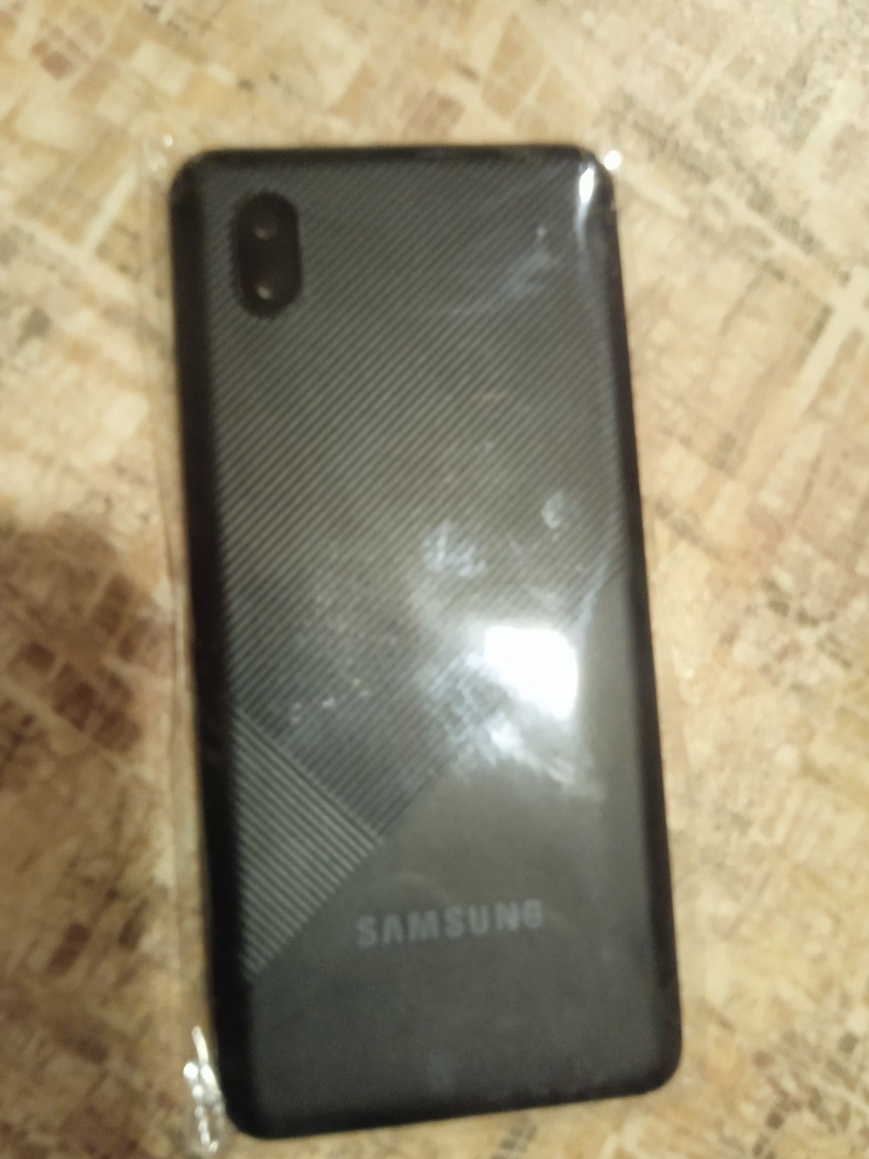 Задняя крышка Samsung A013F Galaxy A01 Core чорний + стекло камеры