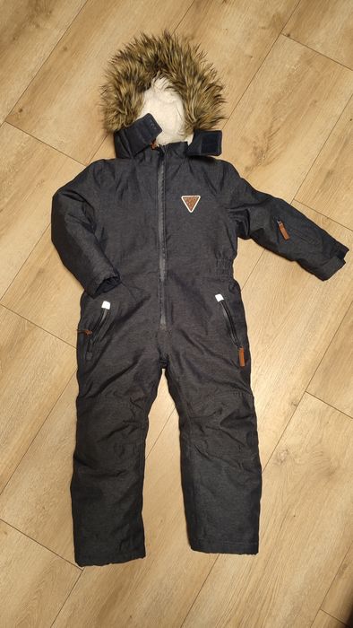 Зимовий комбінезон