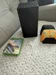 Xbox serie x + dodatki