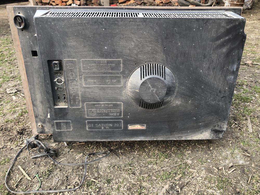 Zabytkowy telewizor
