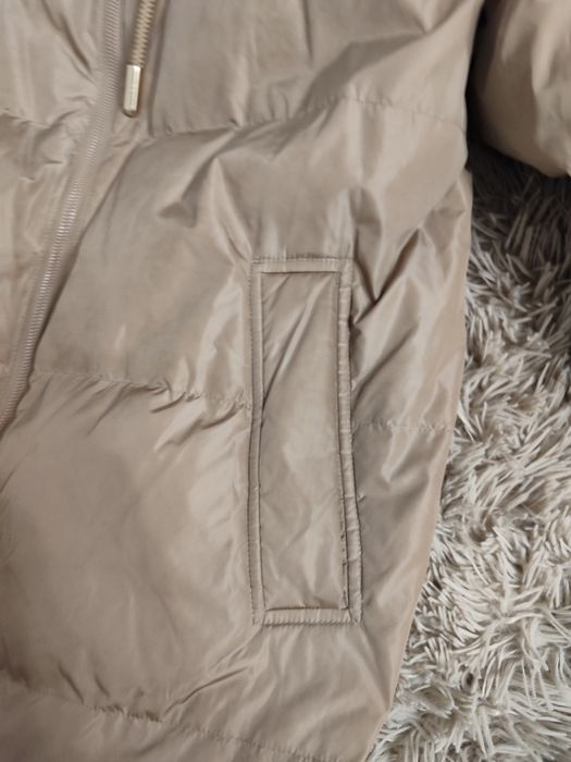 Пуховик Zara жіночий розмір м