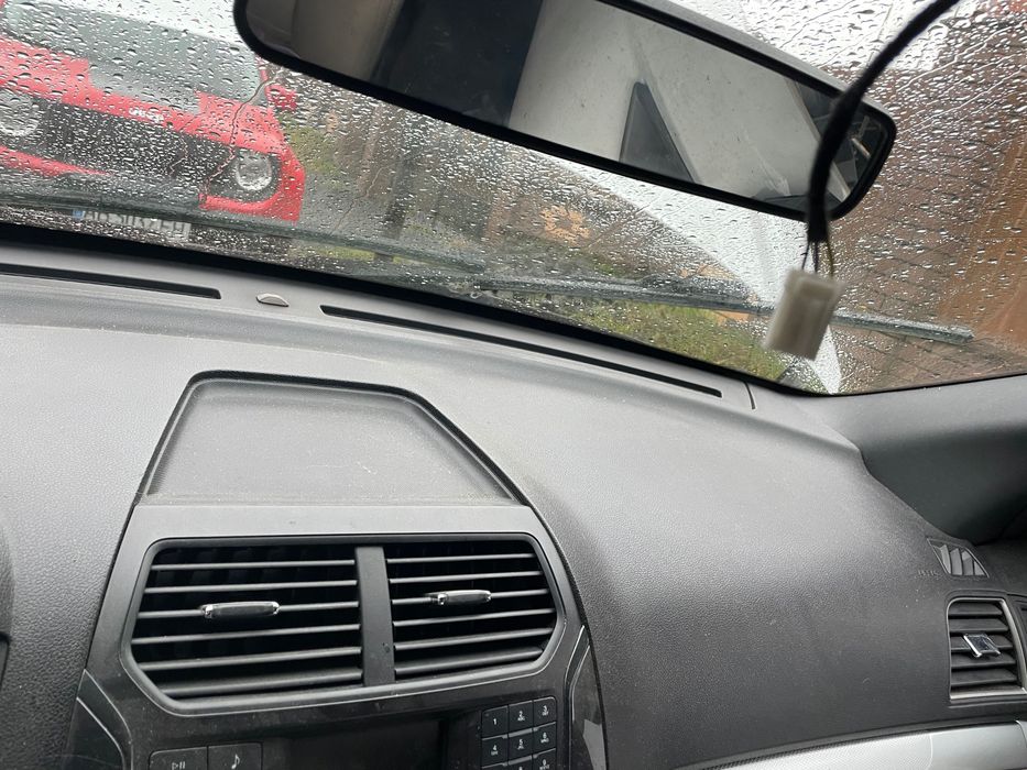 Разборка Ford Explorer 2013-2019 капот, крило, фара , бампер, двері