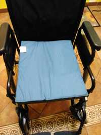 Almofada anti escaras para cadeira de rodas