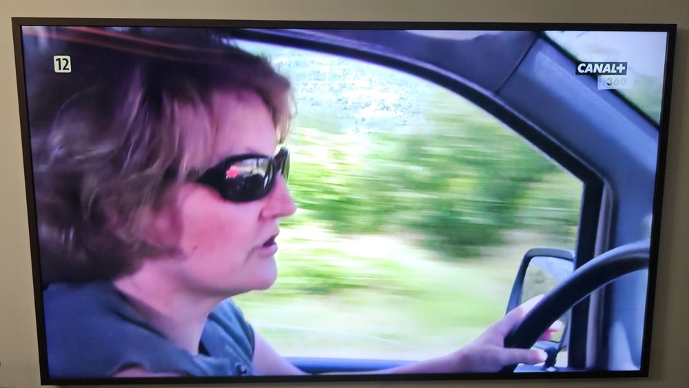 Samsung the Frame Led 65 cali + drewniana ramka telewizor