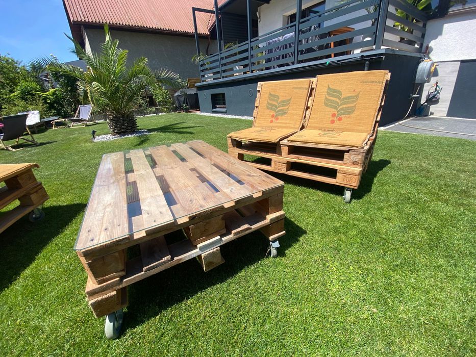 Sprzedam meble z palet