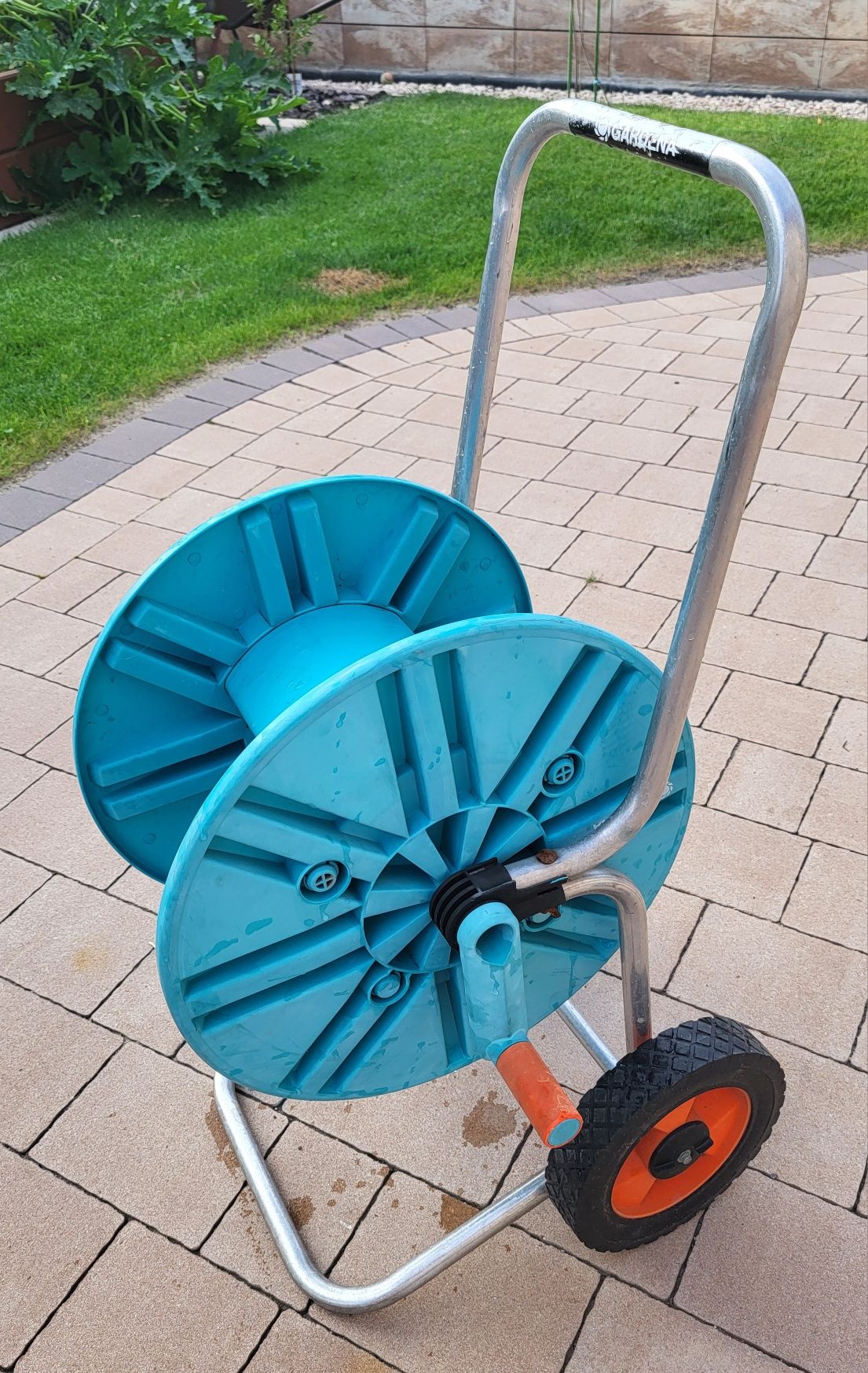 Zwijacz wózek Gardena z wężem 30m