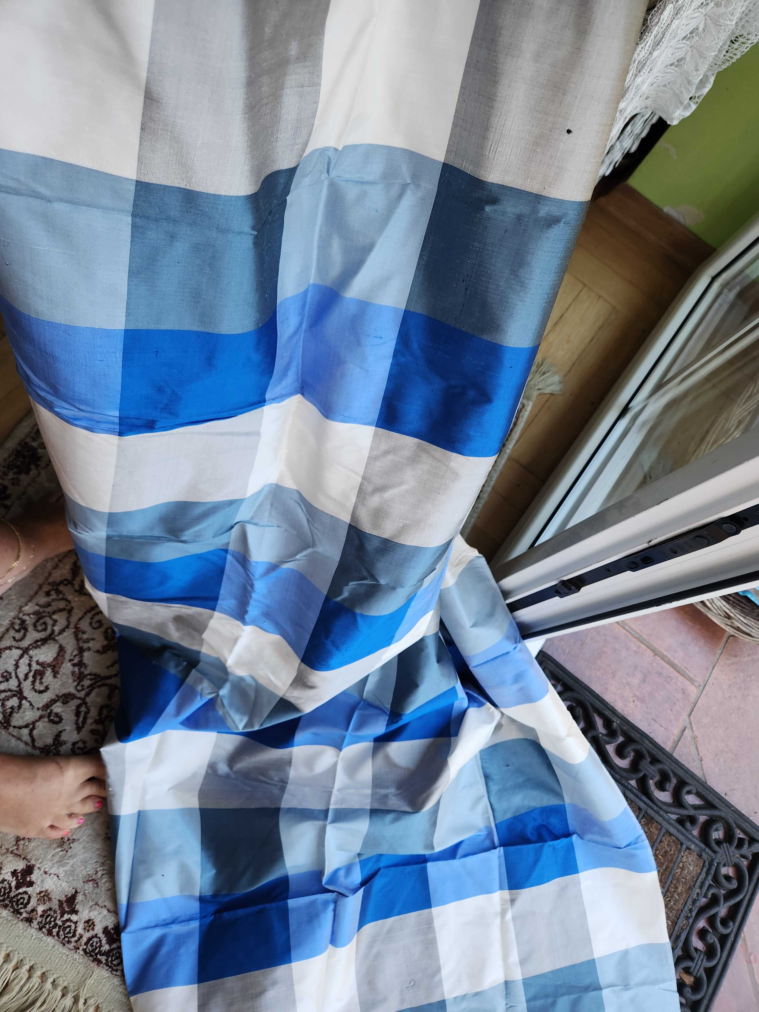 Kupon materiału w niebieską kratę Lekki, przewiewny 95x250