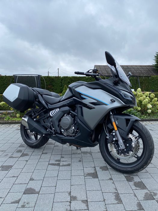 CfMoto 650 GT ..