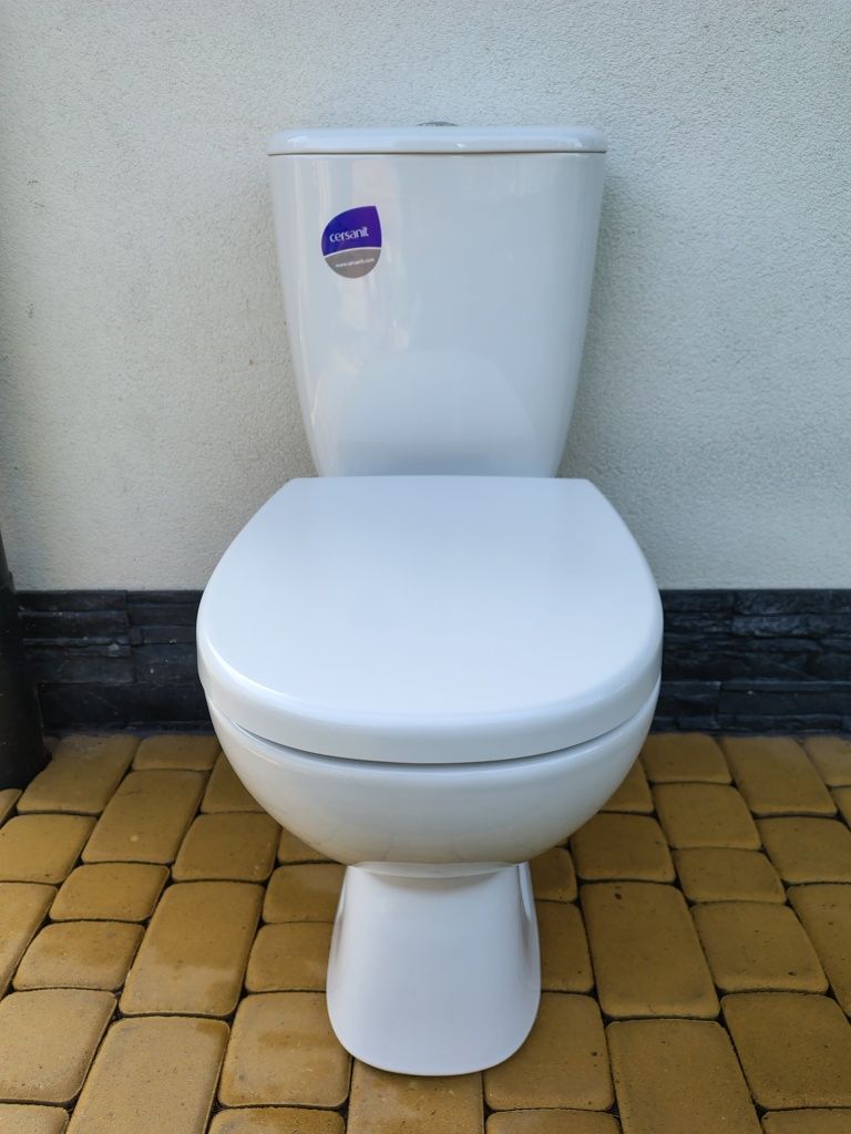 WC kompakt uniwersalnym super firmy Cersanit model Arteco z deską