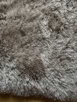 Sprzedam bardzo ładny dywan wymiary 160 x 170