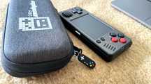 Consola Retro Portátil com Vários Jogos