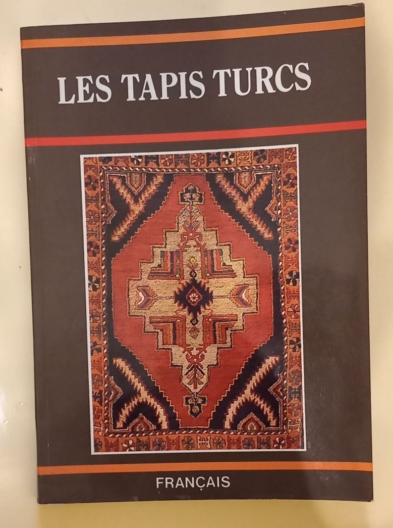 Livro de tapetes turcos, em francês de 1989. PORTES GRÁTIS.