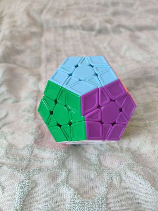 Мегамінкс кольоровий пластик