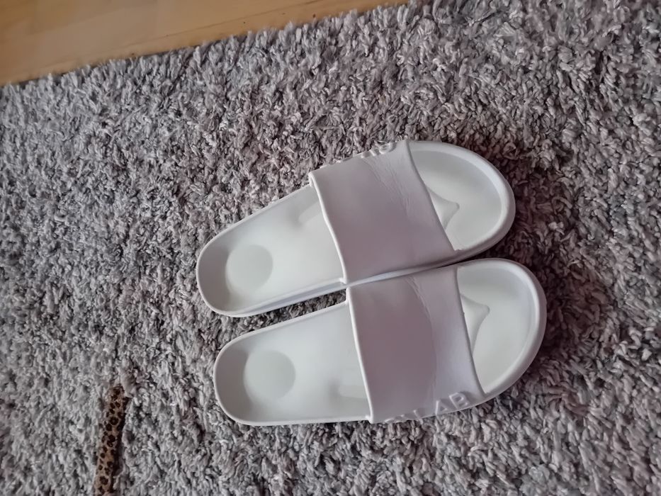 Croop klapki 42 unisex profilowane