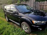 Mitsubishi outlander XL
